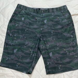 Nwot PUMA Mens Stretch Performance Flagstick Camo Golf Shorts Sz 34